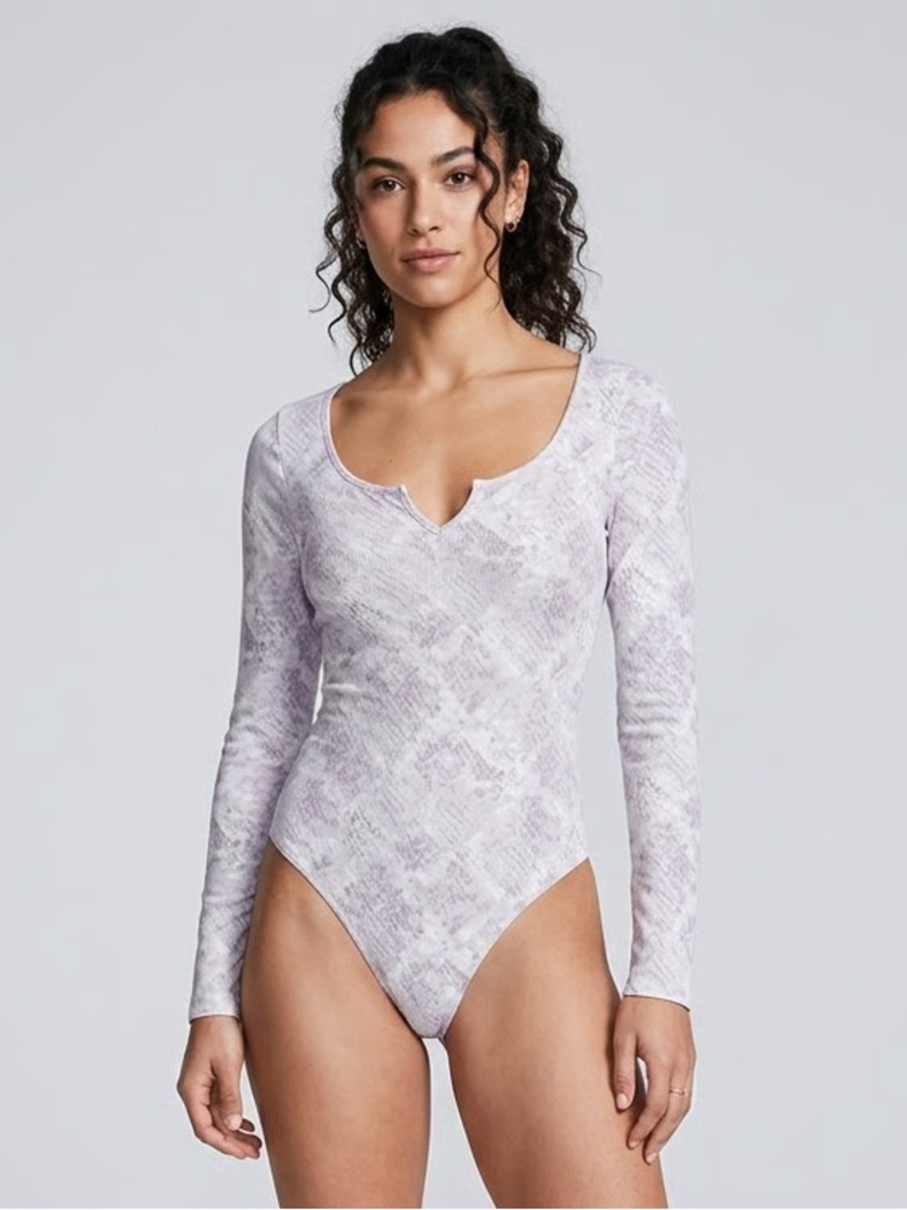 PINK VS | Light Lavender Snake-Print Long-Sleeve V-Neck Bodysuit Sz XS
